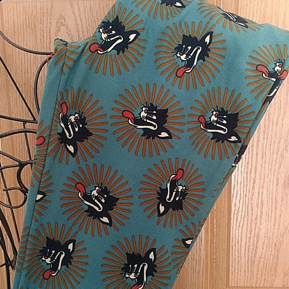 Lularoe OS leggings.  NEW never worn.